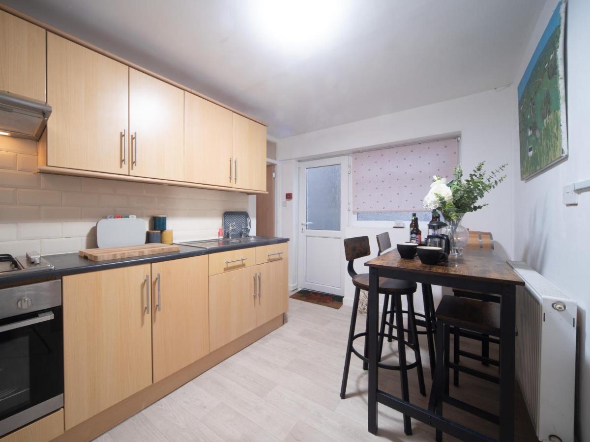 Castle View - Flat In Mumbles - Free Parking Apartment Oystermouth Exterior foto